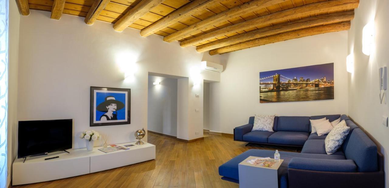 La Terrazza In Centro Lägenhet Verona Exteriör bild