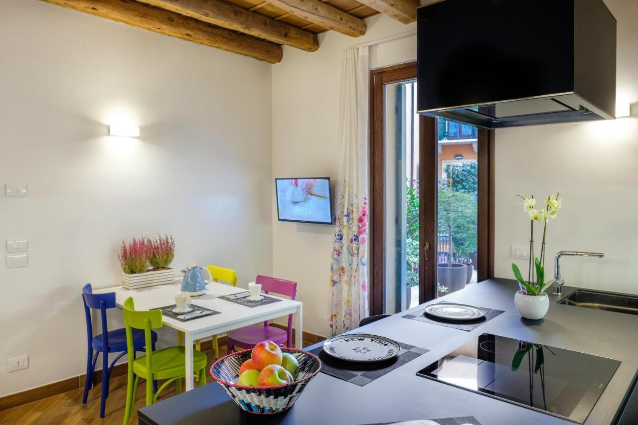 La Terrazza In Centro Lägenhet Verona Exteriör bild