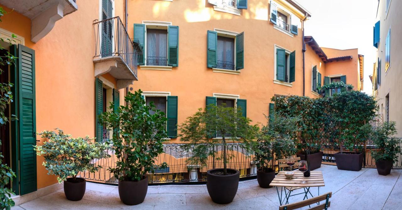 La Terrazza In Centro Lägenhet Verona Exteriör bild